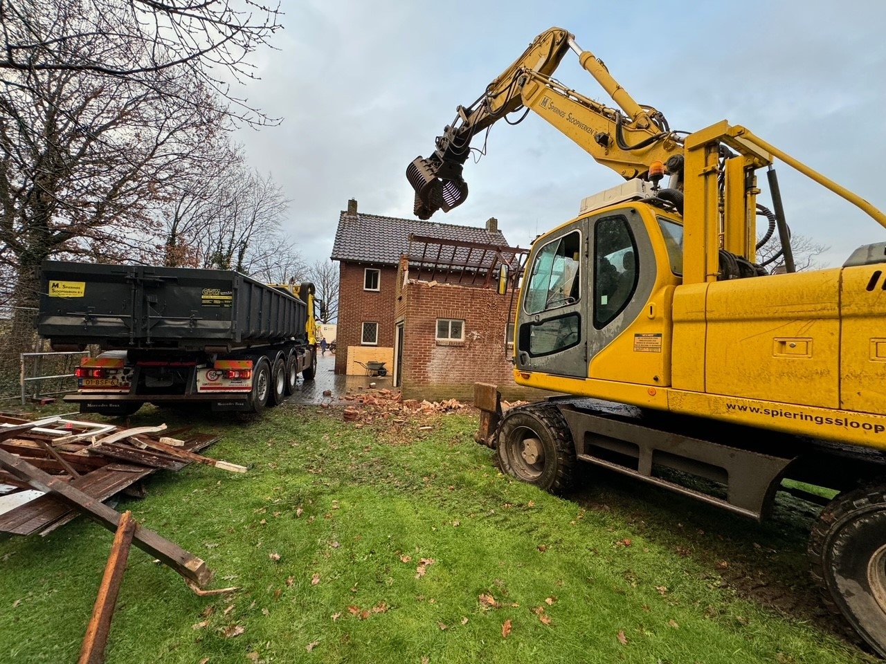 Sloop aanbouw Heythuysen